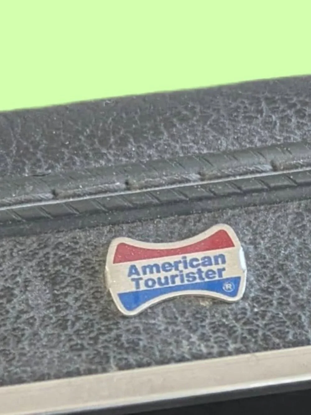 Vintage American Tourister - Hard-shell locking Briefcase